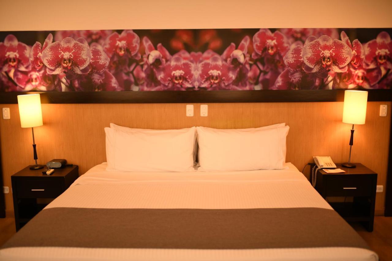 Mi Hotel Sandiego Медельїн Екстер'єр фото